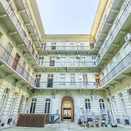 King93 Apartment In Central Budapest. Buitenkant foto